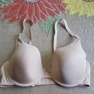Maidenform Light Beige Slightly Padded Bra Size 38D New